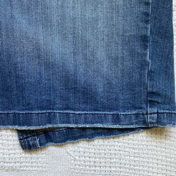 Jean mini skirt 💫 - Picture 3 of 10